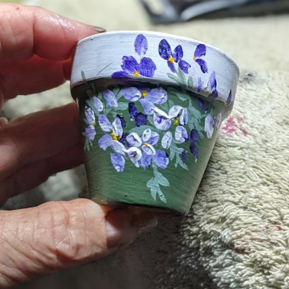 handpainted garden pots. All different colors available. - Picture 7 of 8